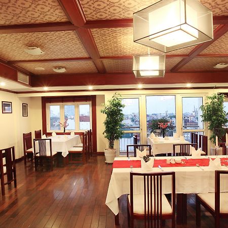 コック ホア プレミア ホテル アンド スパ ハノイ市 エクステリア 写真