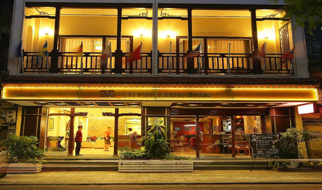 コック ホア プレミア ホテル アンド スパ ハノイ市 エクステリア 写真