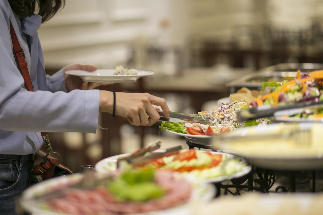 コック ホア プレミア ホテル アンド スパ ハノイ市 エクステリア 写真